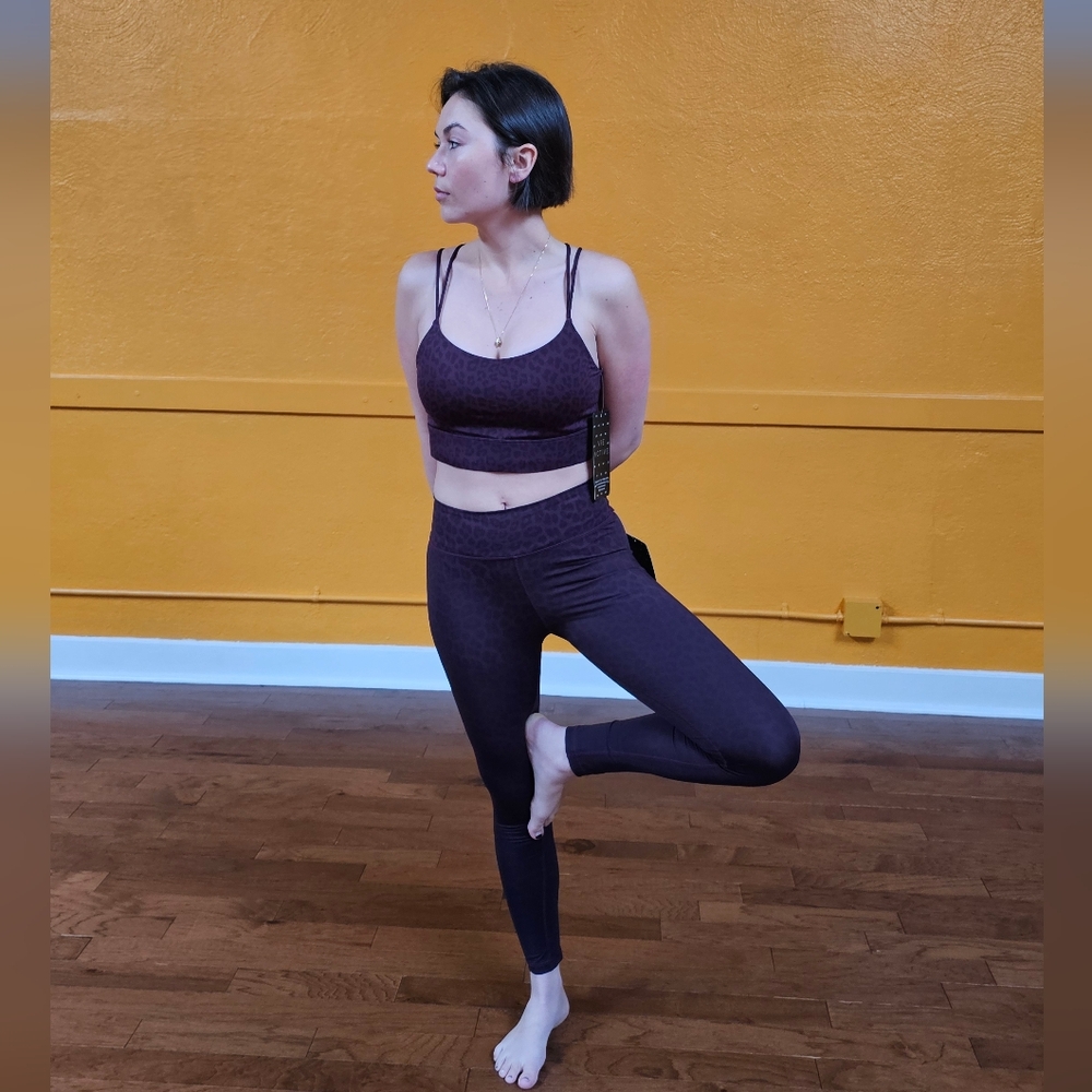 VIE ACTIVE Sports Bra